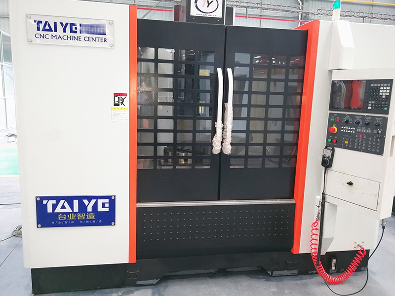 VMC1060 3 Axis Rail Line Milling Machining Center CNC Vertical Machining Center For Machining And Mold Process