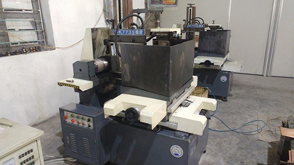 DK7763 Wire Cut EDM High Speed For Mold Dies Machining