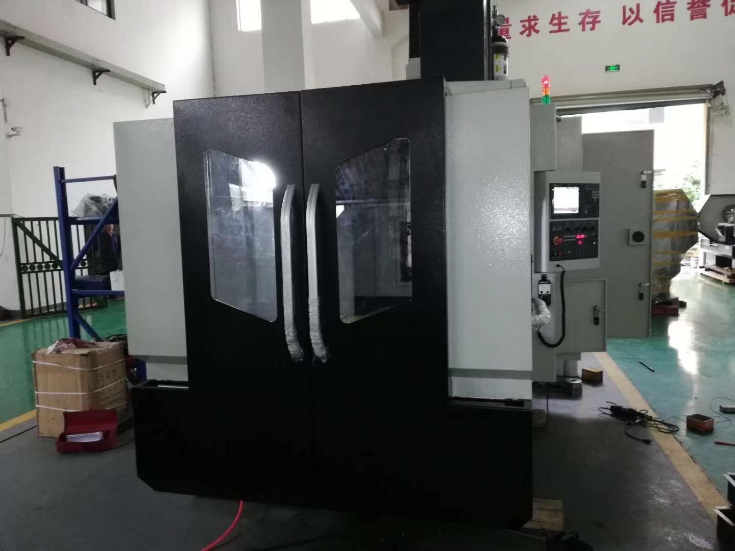 1090L Gantry Milling Machining Center For Mold Process