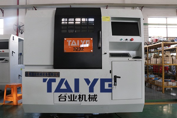 3232 Type Mold Dies CNC Engraving -milling Machine