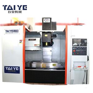 VMC1370 3 Axis Hard Line Vertical Milling Machining Center For Mold Process