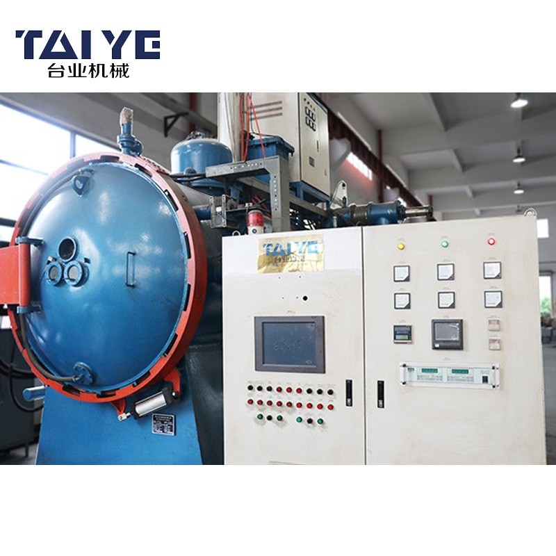 966 Oil Quenching Pressurized Air Cooled Heat Treatment Vacuum Furnace
