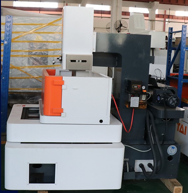 320type CNC Wire EDM Machine, Medium Speed Wire EDM Machine