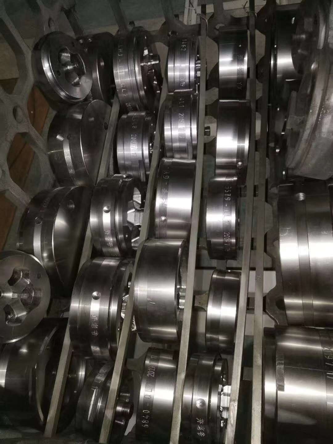 1288 Oil Quenching Pressurized Air Cooled Heat Treatment Vacuum Furnace