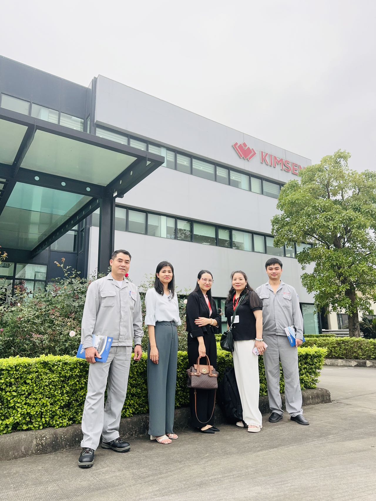 Taiye Team visited extrusion die customers in Vietnam