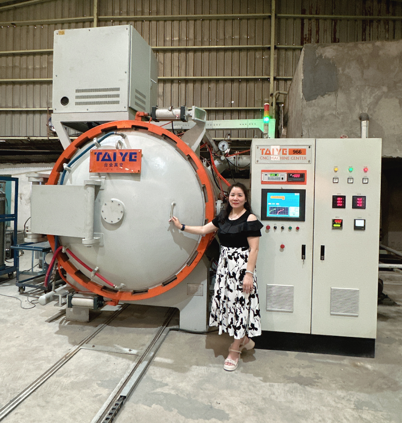 EDM machine EDM machine