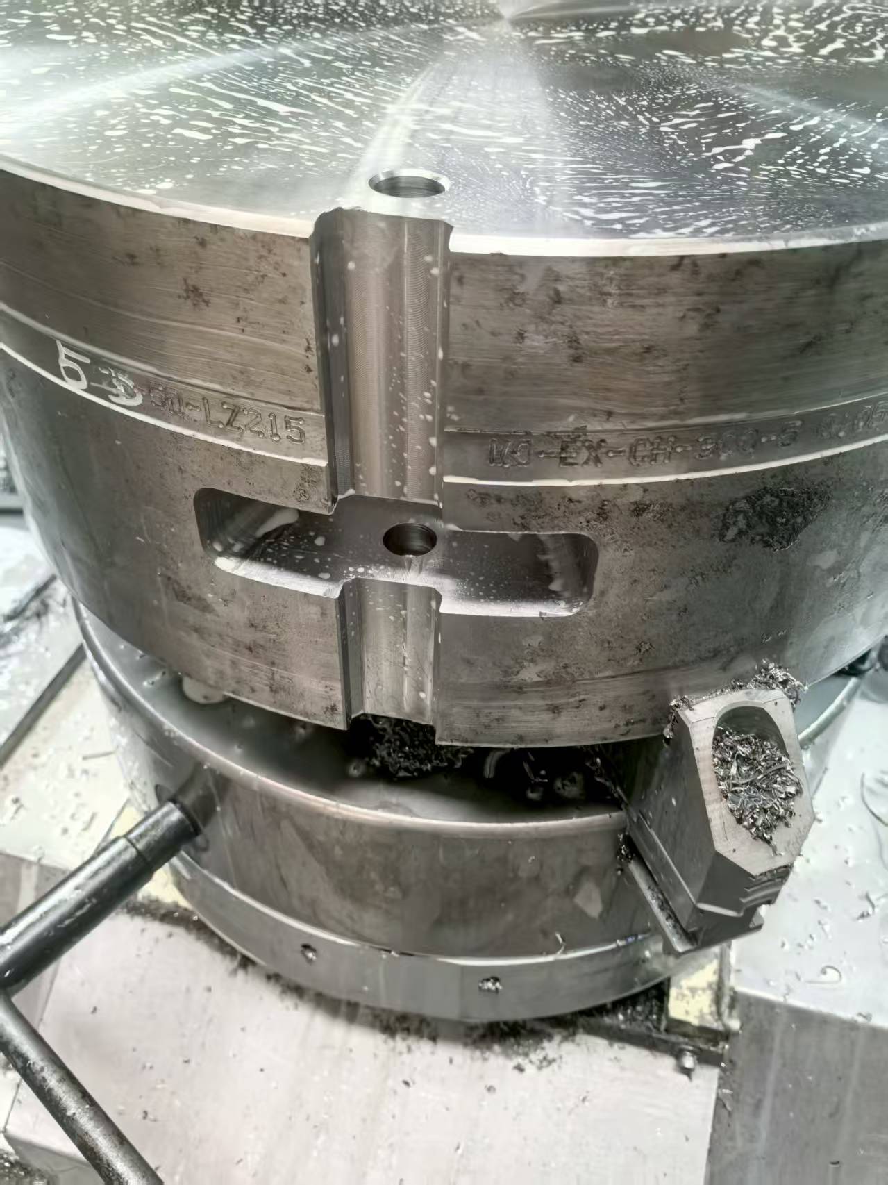 5 axis machine center