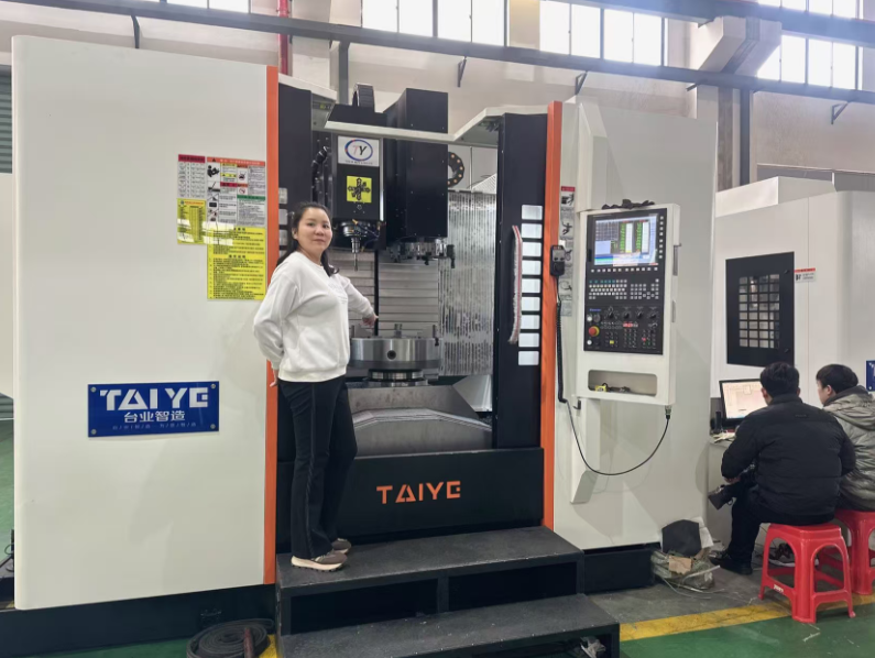 Aluminum extrusion die