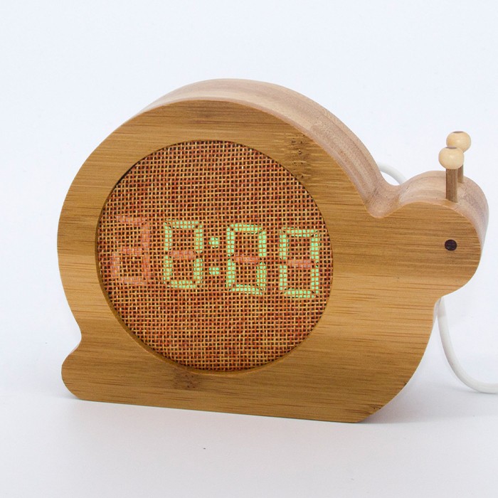 Китай Симпатичные мультяшные бамбуковые светодиодные часы, производитель
