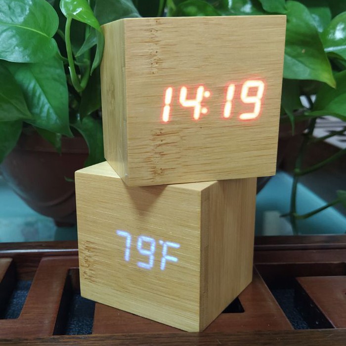 Latest Design Bamboo Cube Mini LED Bambaoo Digital Alarm Clock
