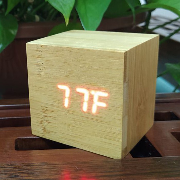 Китай Последний дизайн Бамбук Куб Мини СВЕТОДИОД Bambaoo Цифровой Тревога Часы, производитель