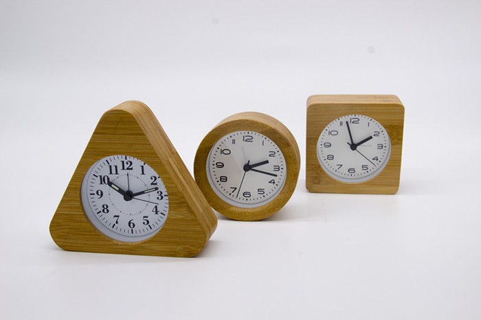 Chine horloge ventes d'usine horloge à quartz en bambou