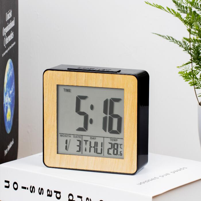 Китай Китайская фабрика часов деревянный квадратный жк-будильник цифровые табе часы с подсветкой, производитель