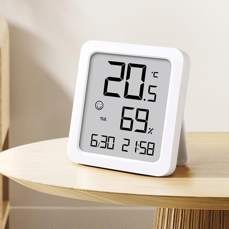 Room thermometer, indoor humidity meter, digital temperature and humidity sensor monitor are suitable for home offices, pets and plants.