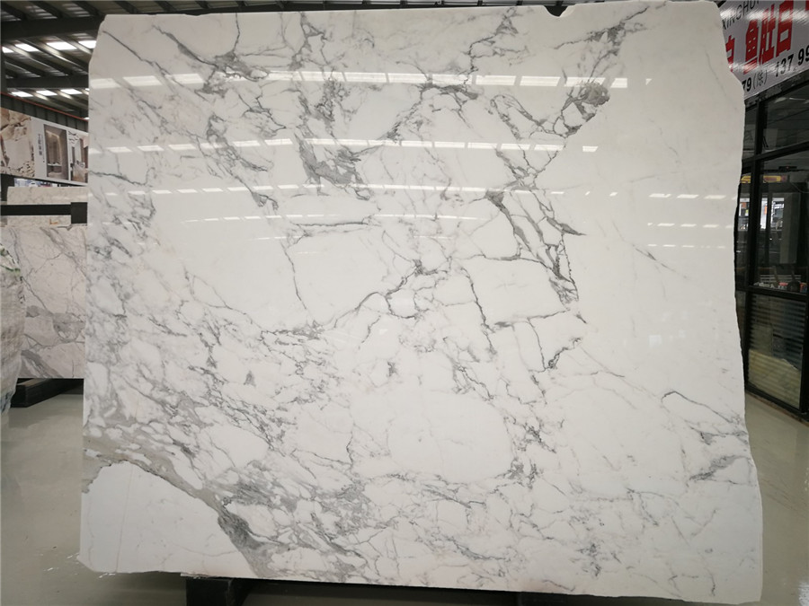 Calacatta marble slab
