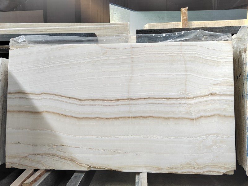 white onyx