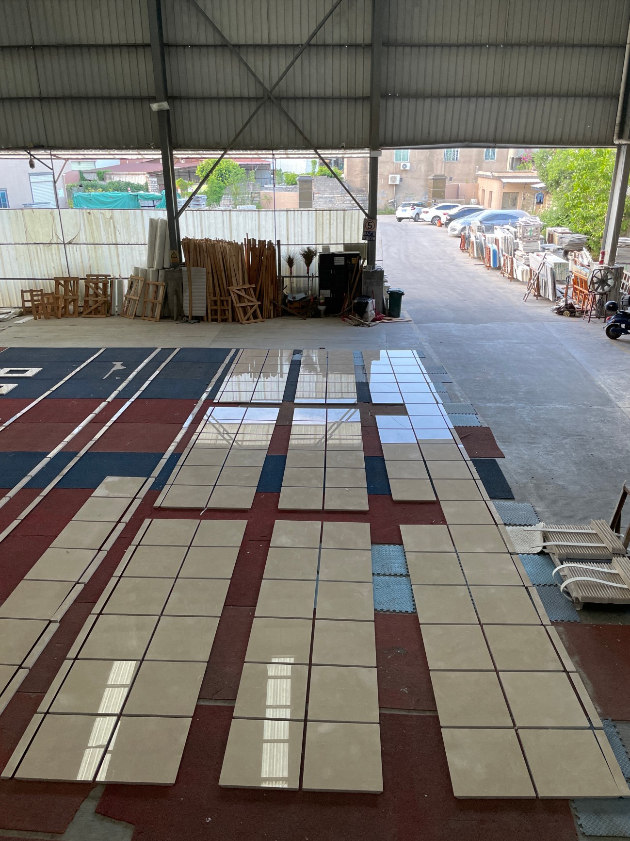 Burdur Beige Marble Slabs & Tiles