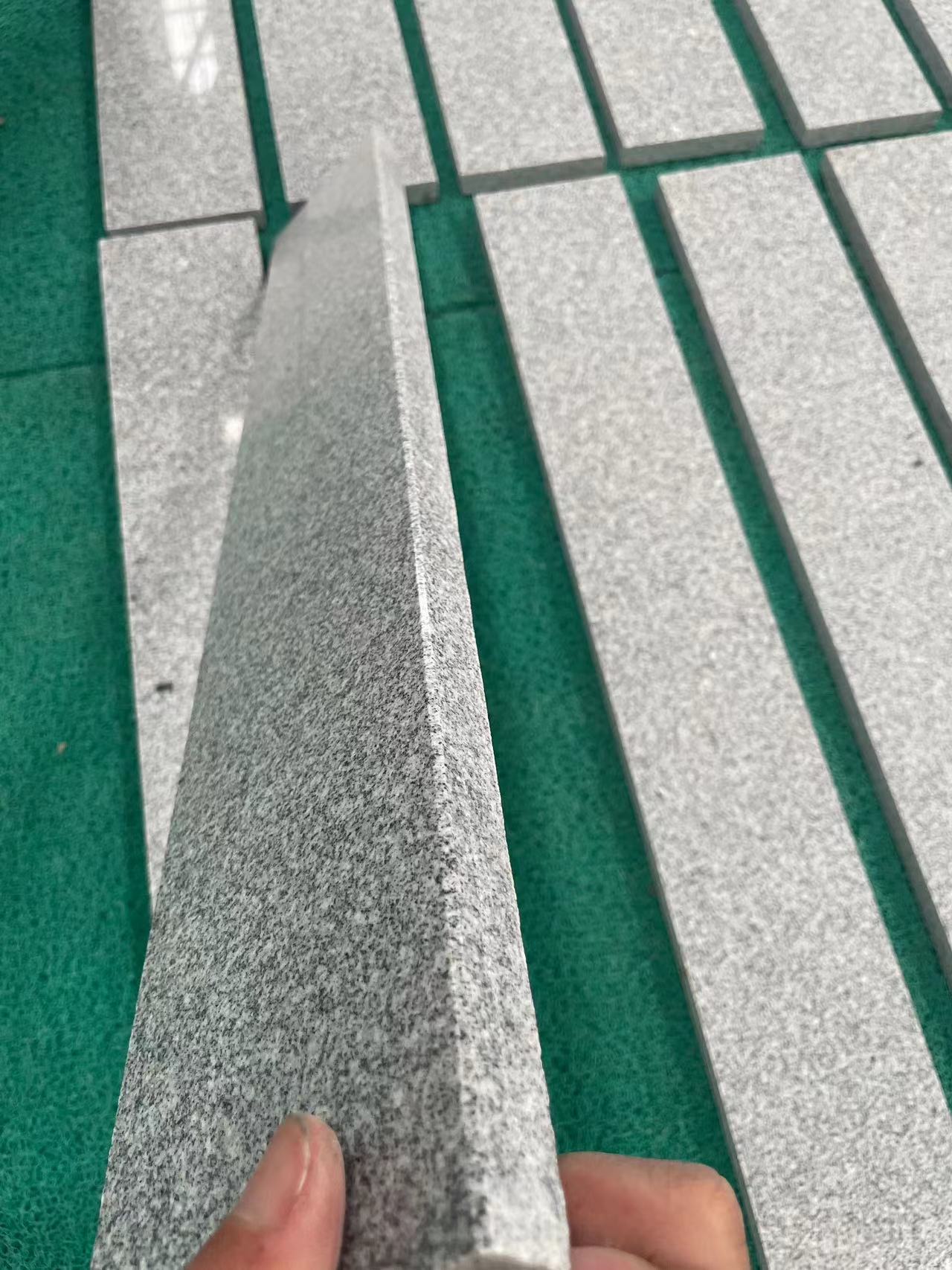 G633 grey granite tile paving stone