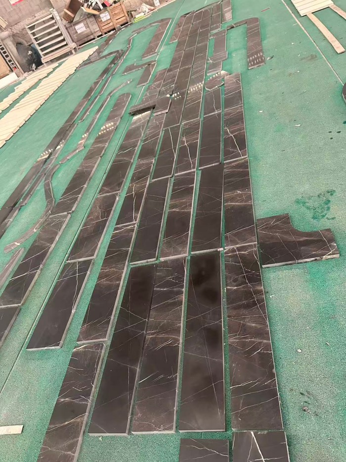 Saint Laurent Marble with Golden Veins Slabs & Tiles