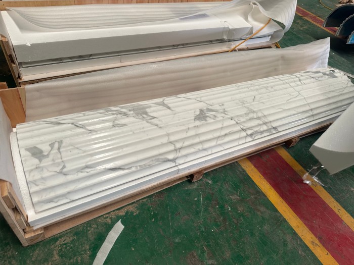 Polished Italian Statuario White Marble Columns for Villa/Palace Polished Italian Statuario White Marble Columns for Villa/Palace