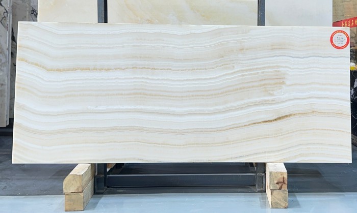 Wooden Straight Vein Onyx Wooden Straight Vein Onyx