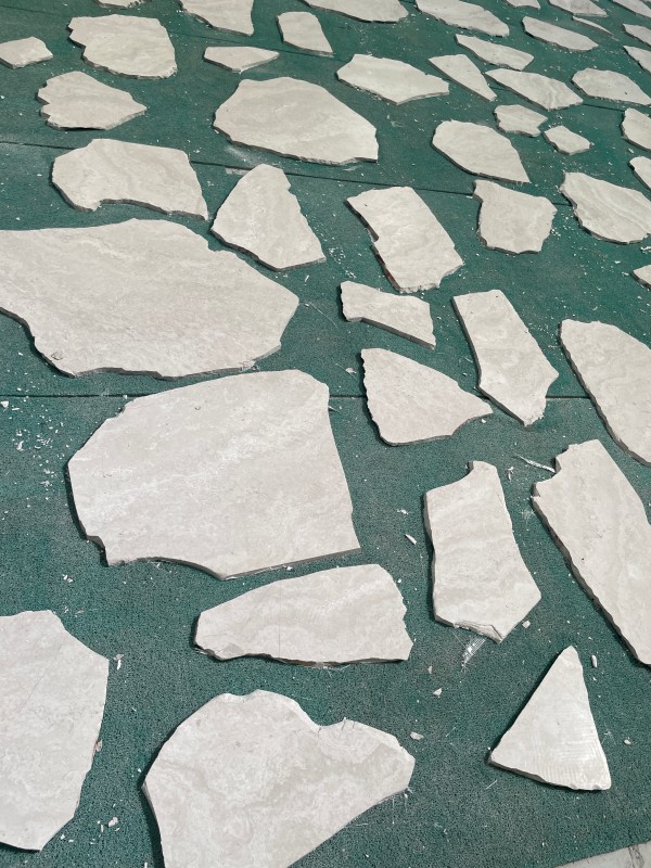 white limestone Irregular Size Random Broken Pattern