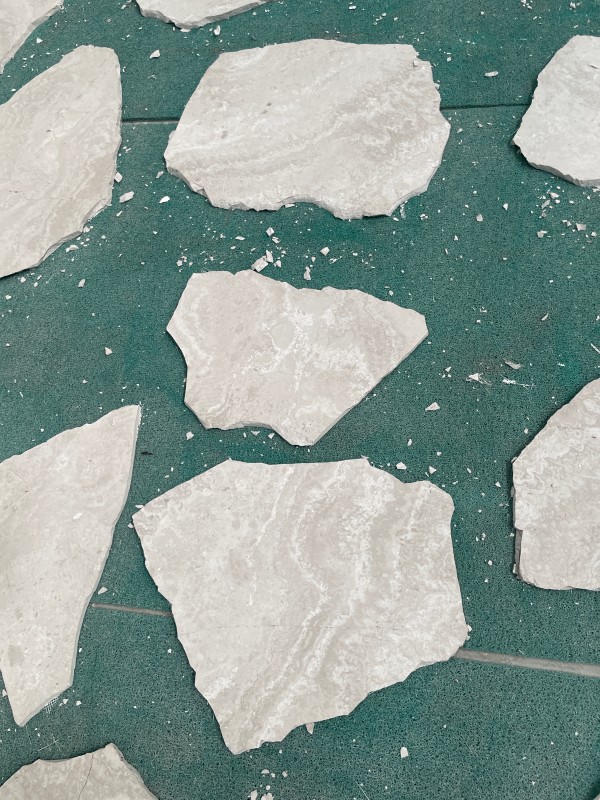 white limestone Irregular Size