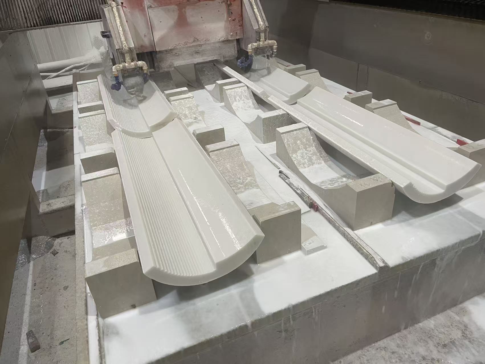 White Fluted Roman Columns | Premium Marble Pillars for Villa Construction & Architecture