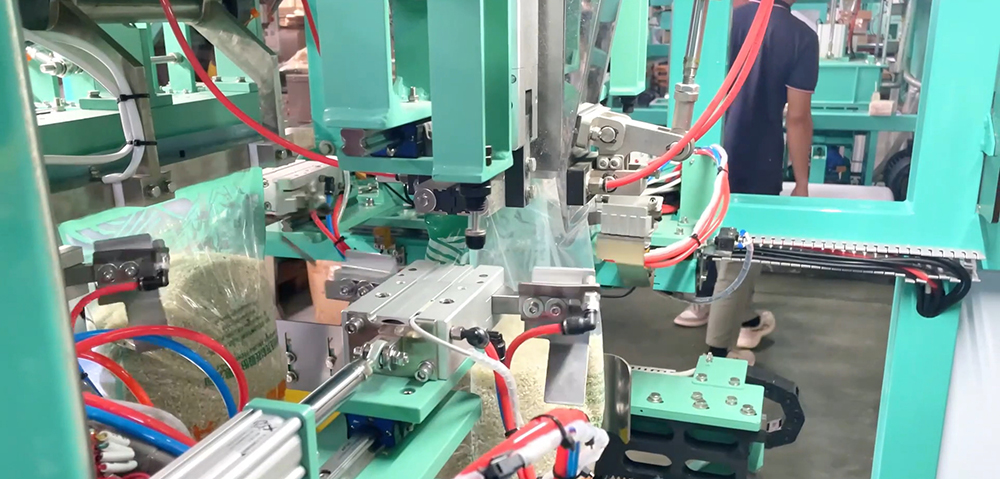 Industrial Bagging Machine
