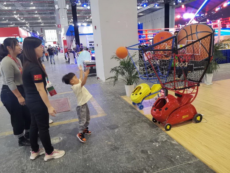 baby basketball machine