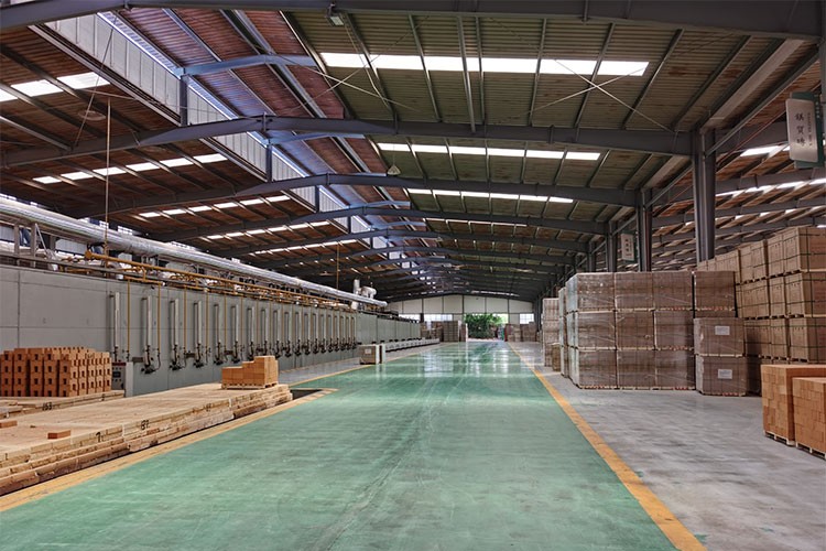 Mattone refrattario sinterizzato prezzi,alta qualità Mattone isolante  Fabbrica