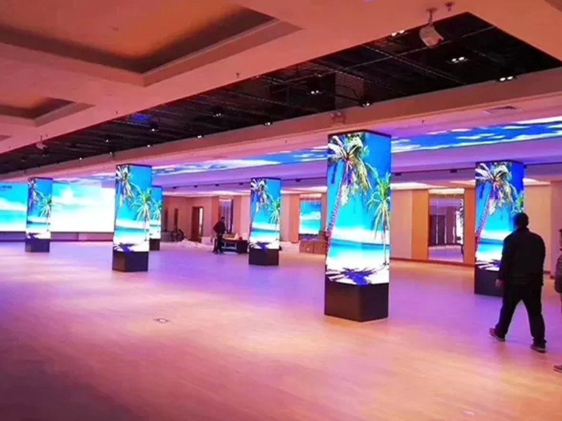 Säulen-LED-Bildschirm für Einkaufszentrum