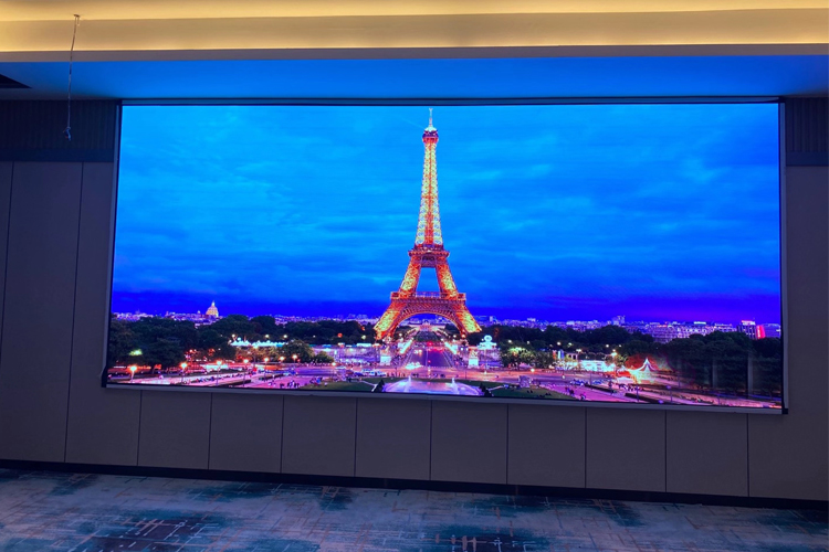 Fine Pixel Pitch LED Display