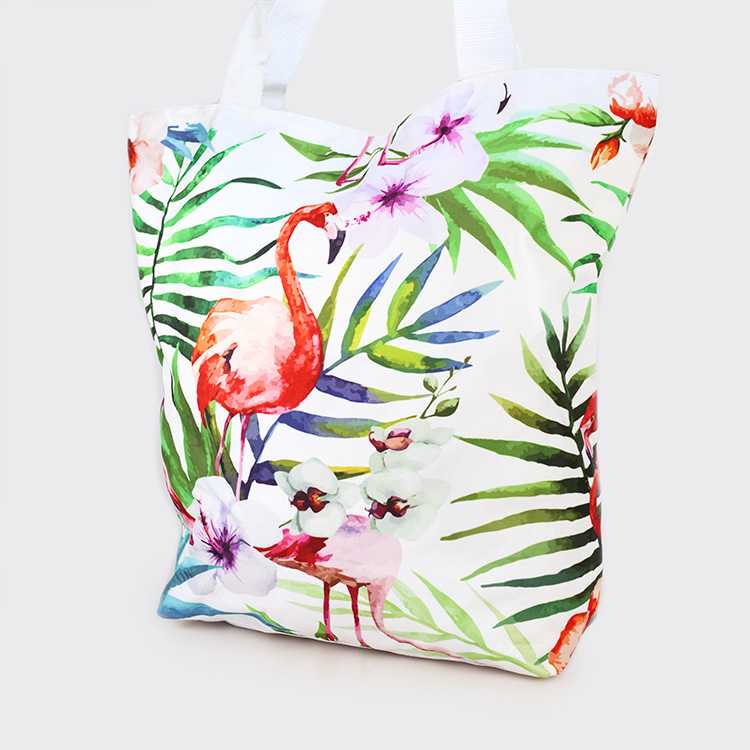 Shopping tote bags