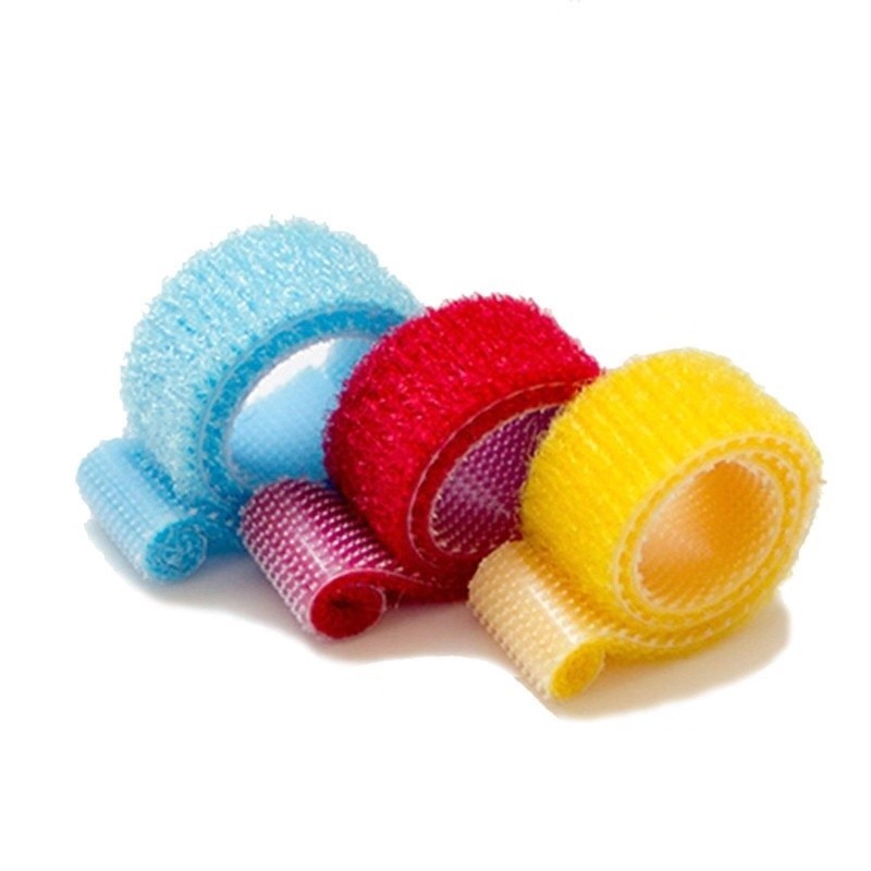 Gancio e anello per iniezione