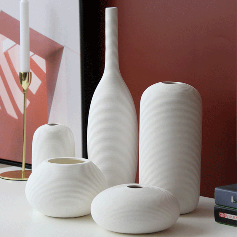 Jarrones de cerámica modernos