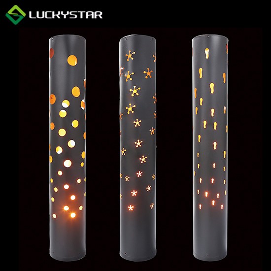 LED-Stehlampe mit Flammeneffekt