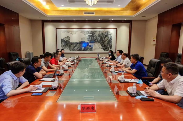 Kumpulan Dolang Sino-Jerman dan Sekolah Pusat Pendidikan Vokasional Laixi menandatangani perjanjian kerjasama strategik