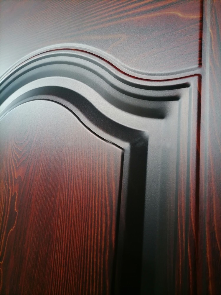 Китай Классический дизайн Kuchuan высококачественная входная стальная металлическая дверь, производитель
