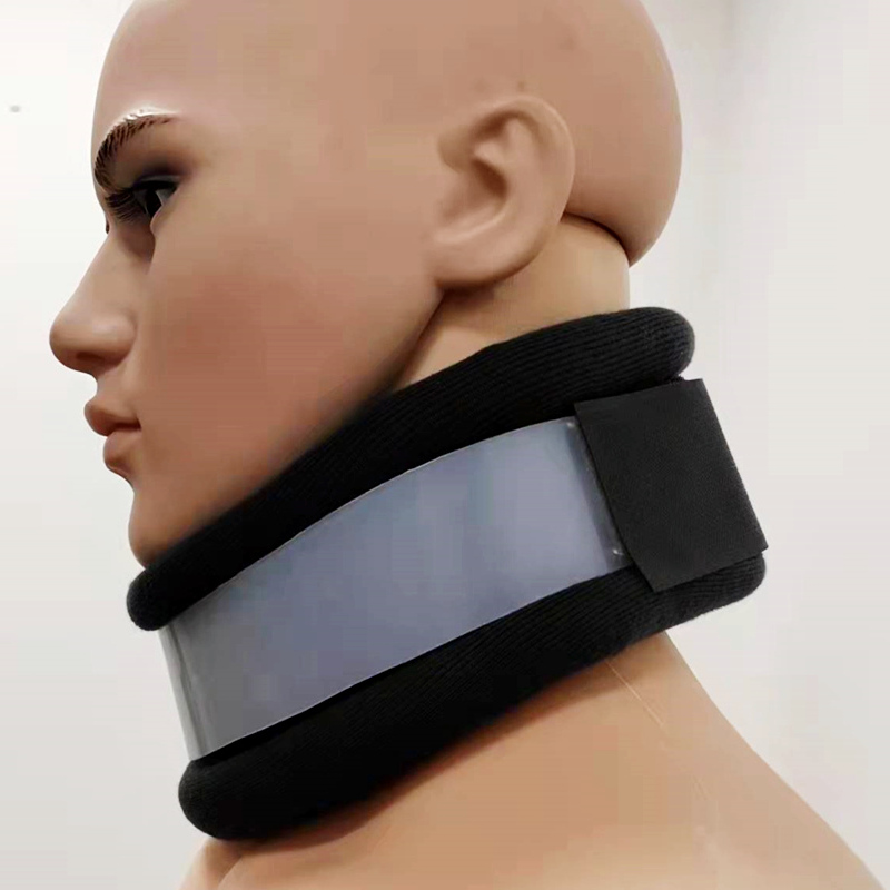 Soft Collar With Semi-Hard Thermoplastic Panel