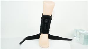 Tornozeleira com botão ajustável