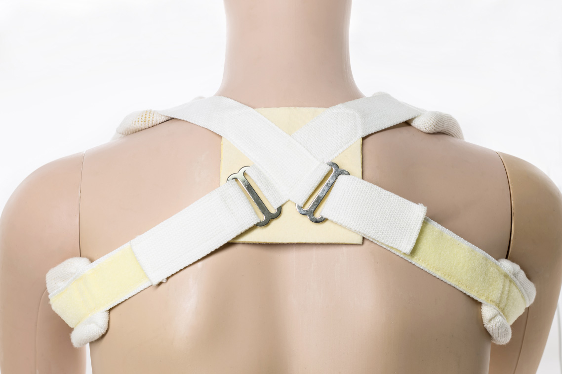 Figure-of-Eight Clavicle Brace