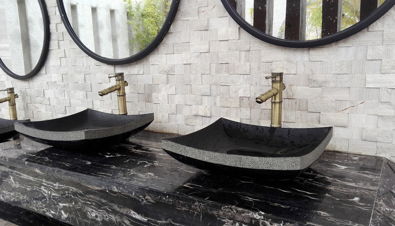 Преимущество мойки из натурального камня