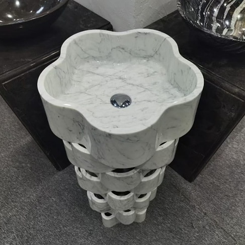marble pedetal sink
