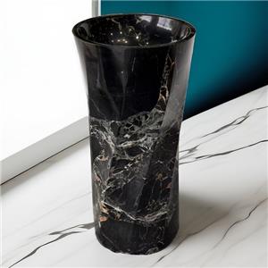Fregadero independiente y fregadero de pedestal de mármol negro dorado con flores