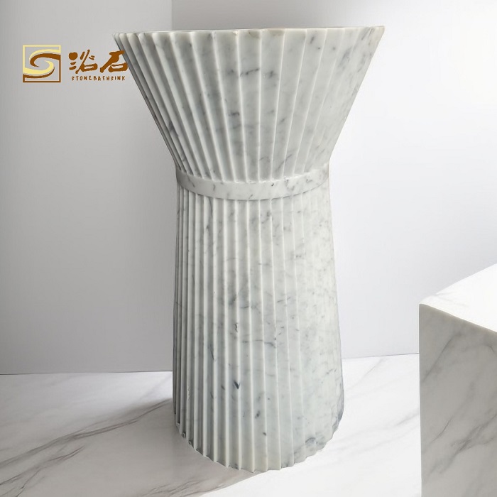 Lavabo Freestanding in Marmo Bianco Carrara Gear Design Con Foro Miscelatore