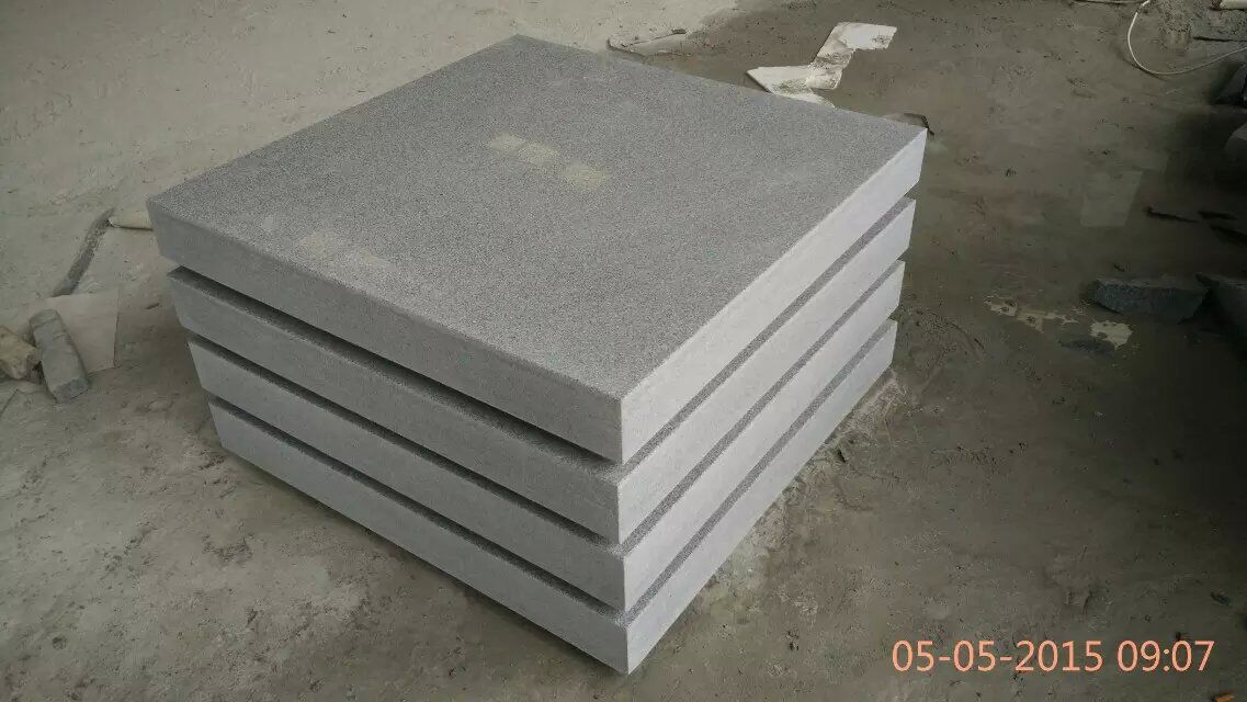 ¿Cómo colocar adoquines de granito?