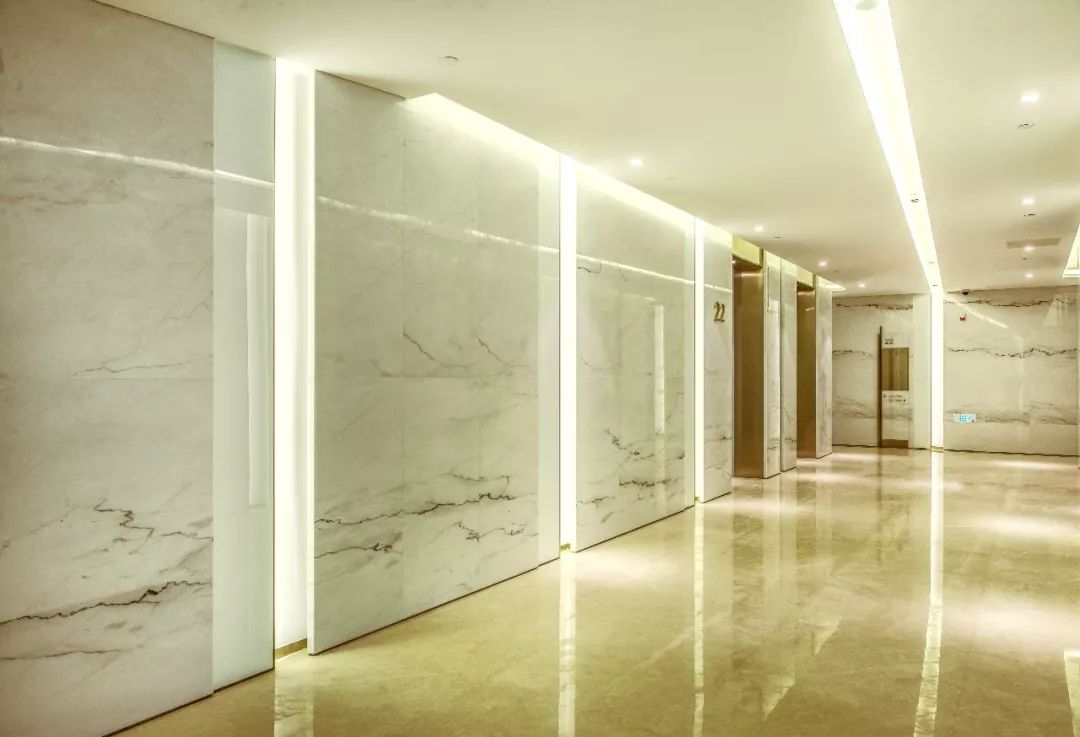 Lincoln White Marble Calacatta White Marble