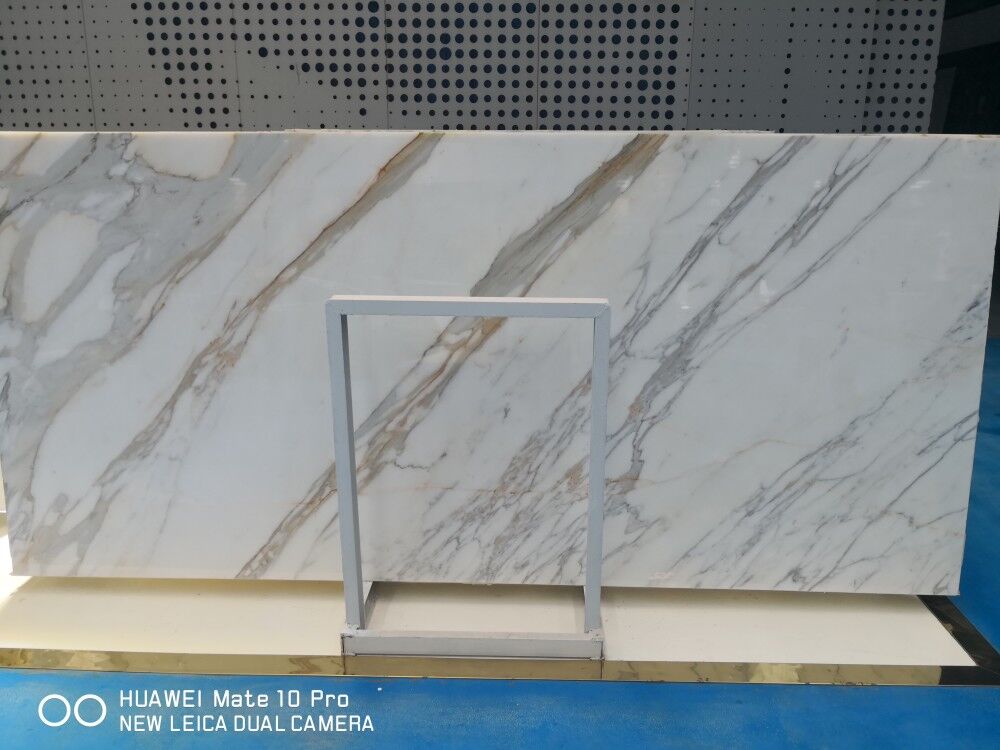 calacatta gold marble