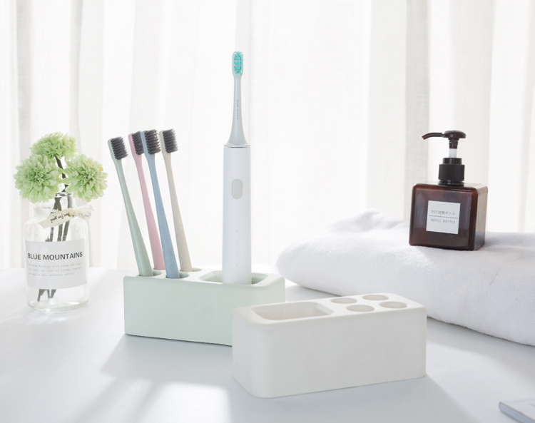 diatomaceous earth toothbrush holder